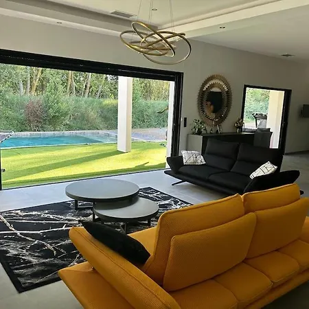 Catalya Moderne Piscine Chauffee Carcassonne