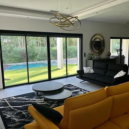 Catalya Moderne Piscine Chauffée Villa