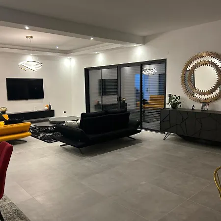 Catalya Moderne Piscine Chauffee Villa Carcassonne