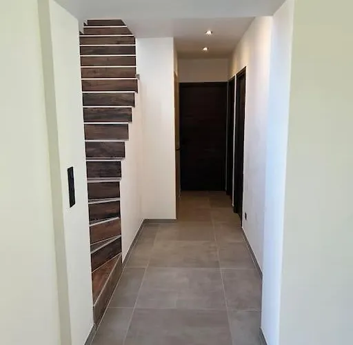 Catalya Moderne Piscine Chauffée *