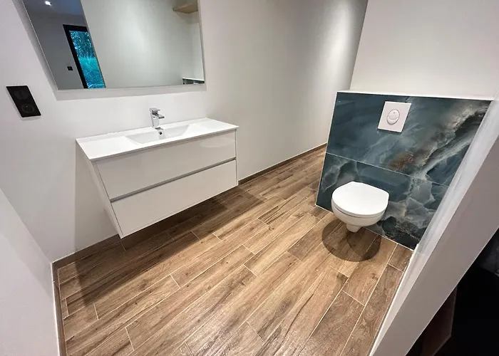 Catalya Moderne Piscine Chauffée Carcasona